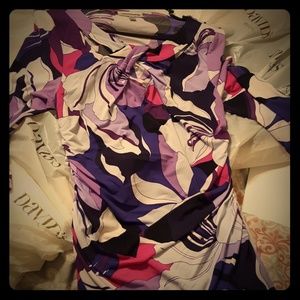 Multicolored floral print top w cut-outs